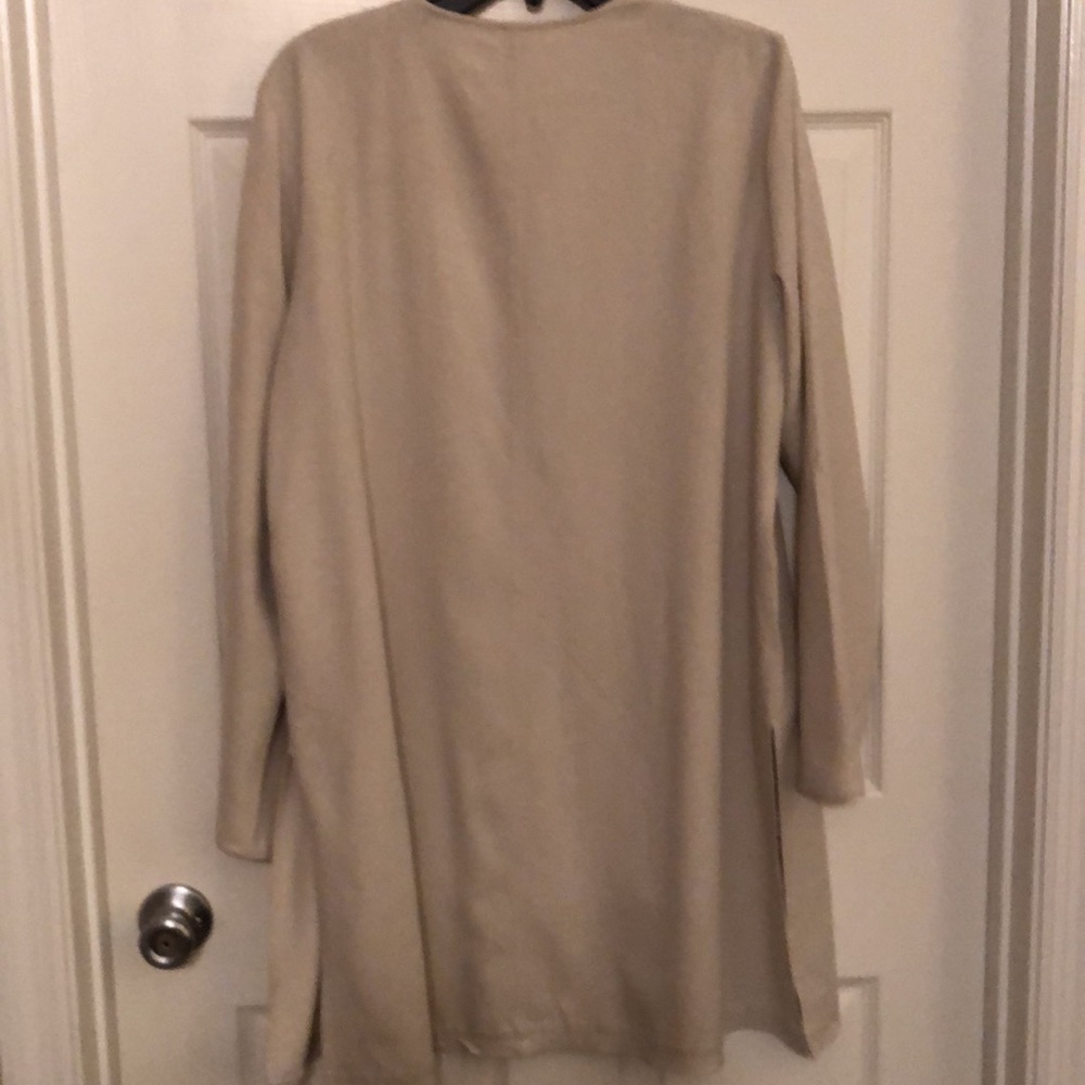 Eileen Fisher duster. - Picture 5 of 6